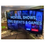 VIZIO 32-Inch Smart Flatscreen TV with Remote