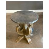 Hooker Furniture 24-inch Round Accent Table