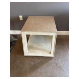 Rectangular 22ï¿½ x 30ï¿½ x 22ï¿½ End Table