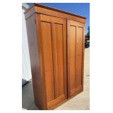 Cherry Cupboard, Early