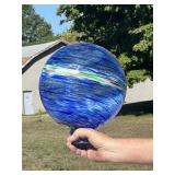 Yard globe