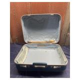 Vega suitcase