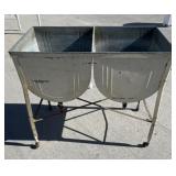 Double wash tub