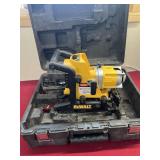 Dewalt laser without battery