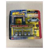 Mini wheels playset