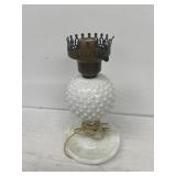 Hobnail table lamp