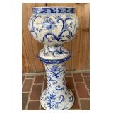Jardiniare and Pedestal, Blue and White pattern,