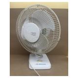 Lakewood table fan