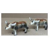 Steer salt and pepper shakers