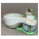 Japan frog vase