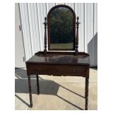 Princess dresser with mirror