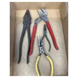 Pliers