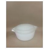 Pyrex casserole dish