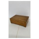 Wooden trinket box