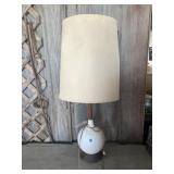 Table lamp