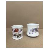 Decorative mugs