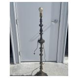Floor lamp
