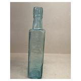 SARTONS HP sauce, vintage bottle