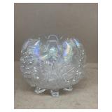 Grape pattern ruffled vase