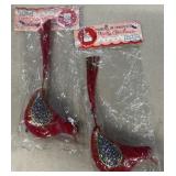 Christmas bird ornaments in original package is 3