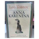 Anna KARENINA novel 870 pages with dust jacket