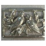 Coro bird broach