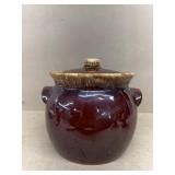Hull pottery bean pot