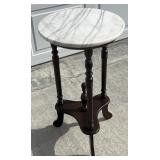 Round marble top table