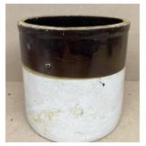 Brown and white stoneware croc