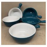 Soup bowls with handle