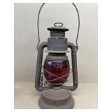 Dietz little Wizard oil lantern