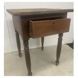Early 1-drawer stand