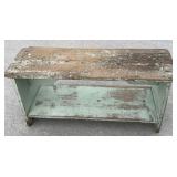 Country Bucket Bench