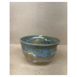 Glaze pottery bowl