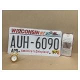 Pocket calculator Wisconsin license plate,