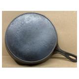 Wapak cast-iron #8 skillet