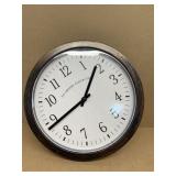 LA CROSSE clock battery opera