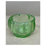 Green uranium glass bowl
