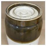 Stoneware crock with lid