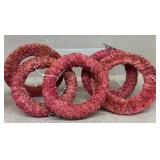 Red Christmas wreaths vintage Christmas