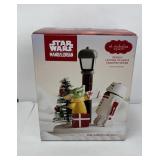 ST. Nicolas Square Star Wars The Mandalorian