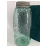 MASONï¿½S 1/2gal 1858 Jar
