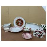 Gravy, boat bowls, plates
