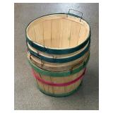(4) fruit baskets