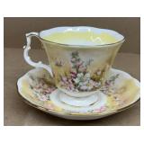 Royal ALBERT, teacup and saucer
