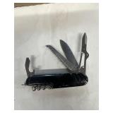 Multitool pocket knife