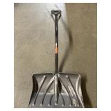 Steel Core snow shovel