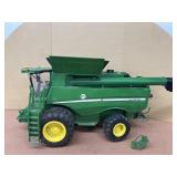 John Deere combine