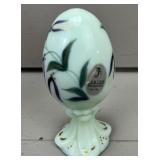 Limited Edition 1710/3000 Fenton Egg
