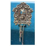 Coro Pegasus FUR CLIP "CUCKOO CLOCK"